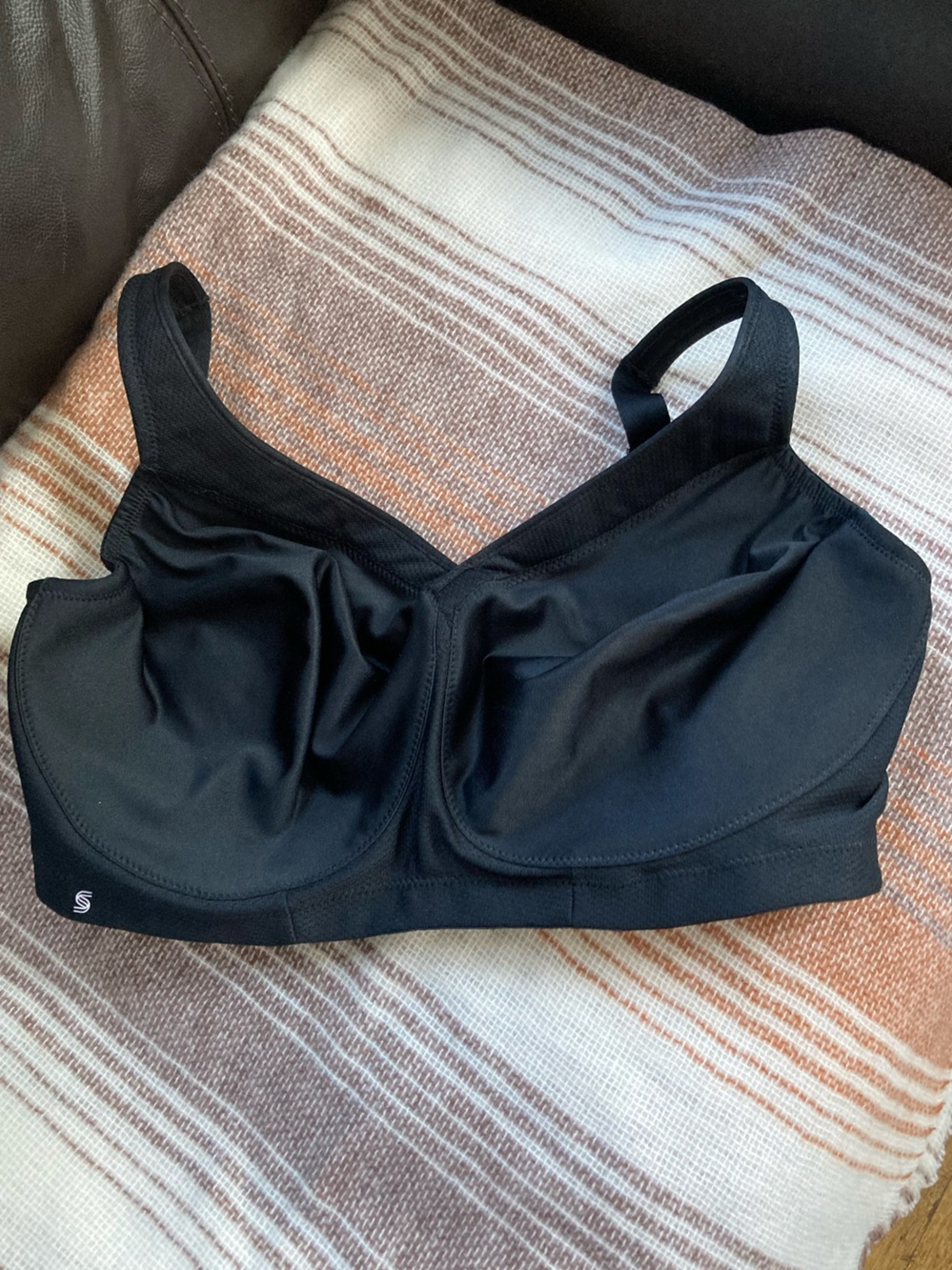 Glamorise Black Full-Coverage Support Bra